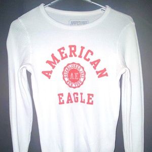An American-Eagle long sleeved shirt. Paper white. Size small. Only worn once.